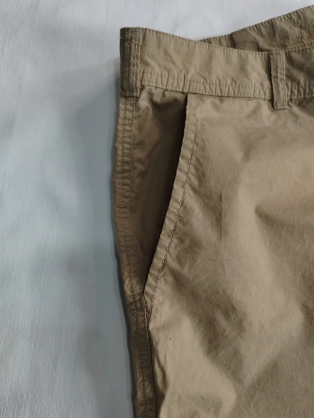 Columbia Men's Tan Flat-Front Shorts